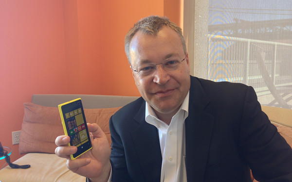 Elop-with-Lumia-920-1