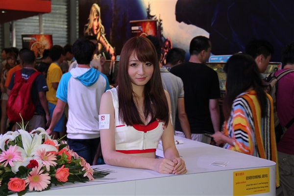 ChinaJoy 2013 走马观花:福利你懂的