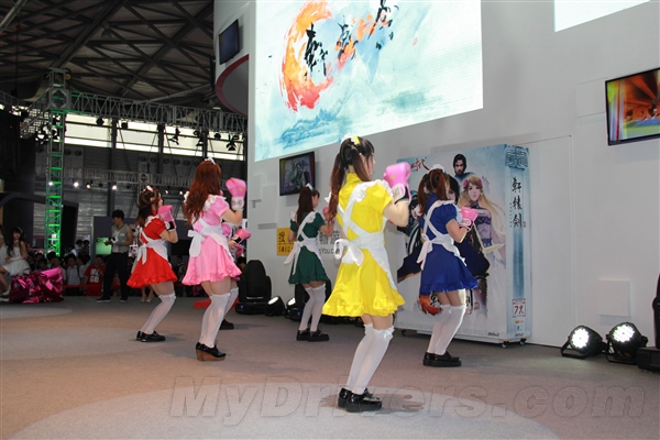 ChinaJoy 2013 走马观花:福利你懂的