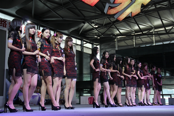 ChinaJoy 2013 走马观花:福利你懂的