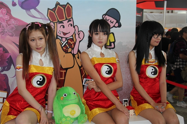 ChinaJoy 2013 走马观花:福利你懂的