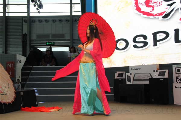 ChinaJoy 2013 走马观花:福利你懂的