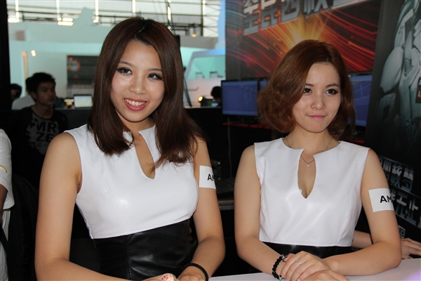 ChinaJoy 2013 走马观花:福利你懂的