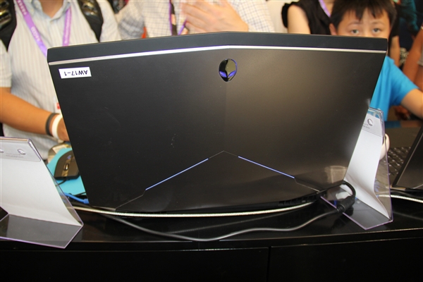 ChinaJoy 2013 走马观花:福利你懂的
