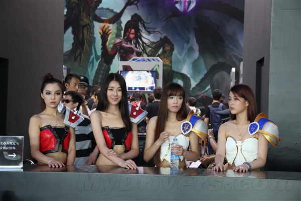 ChinaJoy 2013 走马观花:福利你懂的