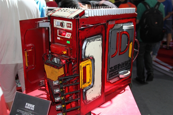 ChinaJoy 2013 走马观花:福利你懂的