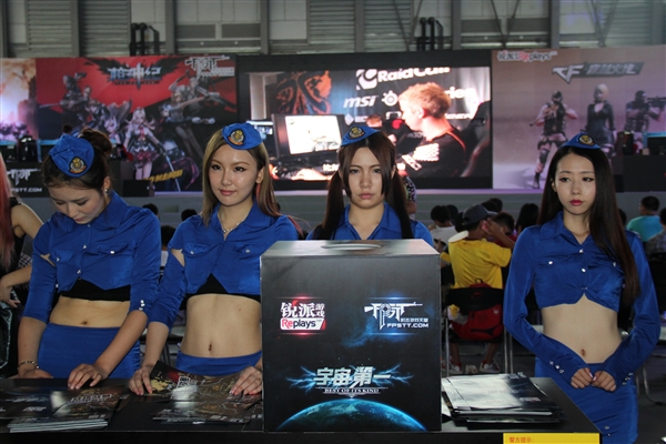ChinaJoy 2013 走马观花:福利你懂的