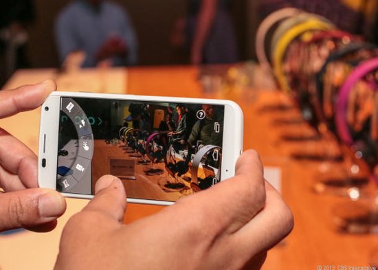 ȸ Moto X ճiPhone Ķ