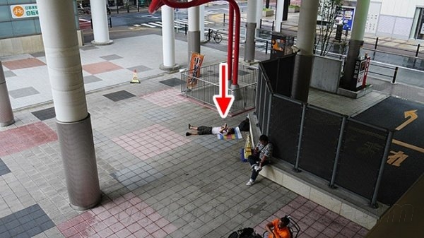 真是人才啊日本屌丝“右手女友”走红网络