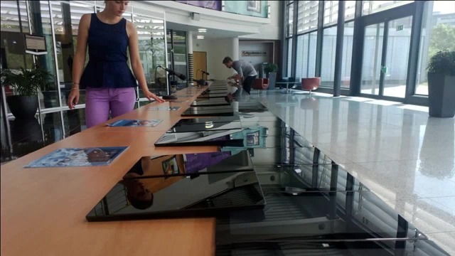 Surface Piano΢ 88 ̨ Surface RT ɵĸ
