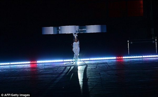 Lady Gaga “̨”6 ˻