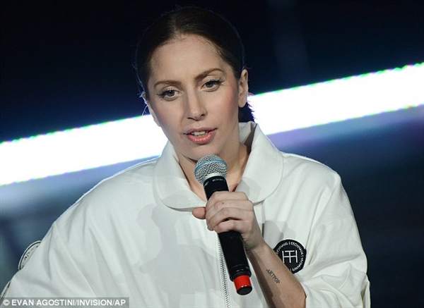 Lady Gaga “̨”6 ˻
