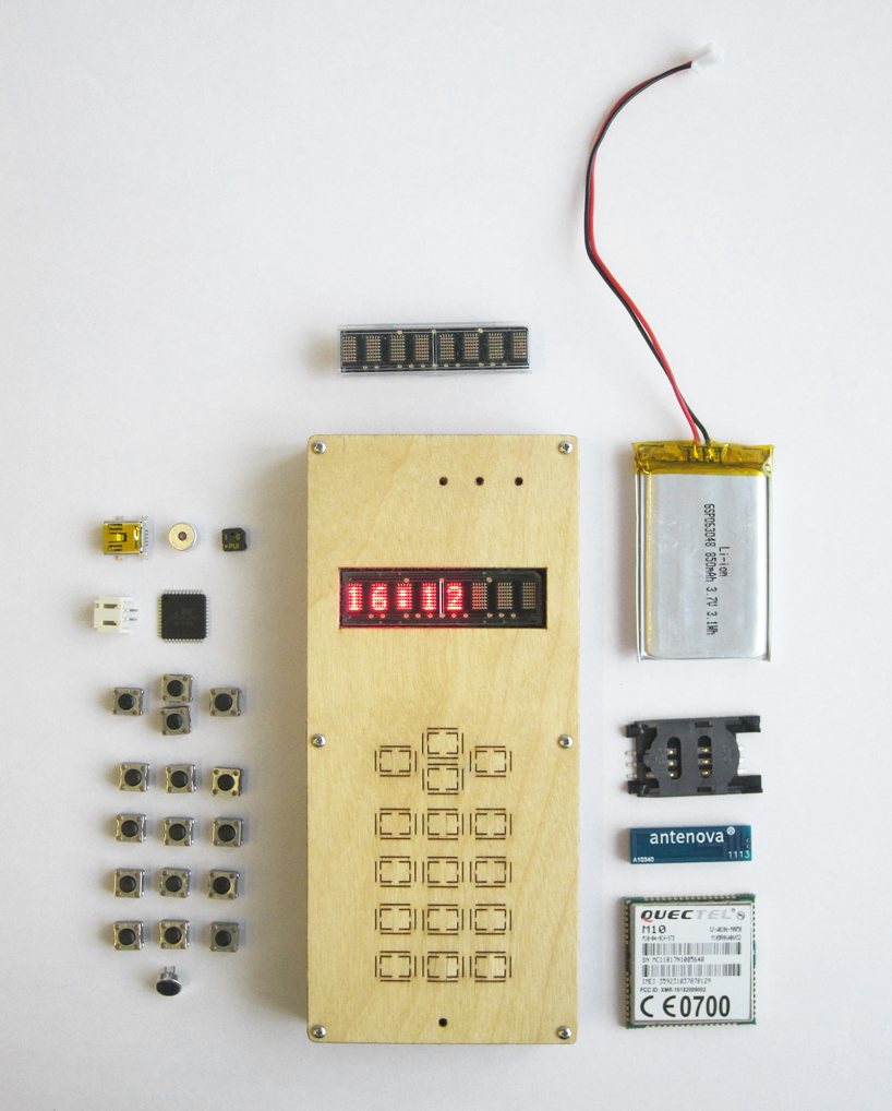 laser-cut-DIY-cellphones-by-david-mellis-designboom03