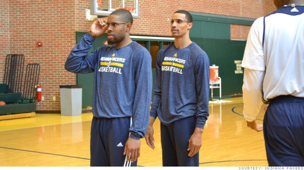 http://cdn.ifanr.cn/wp-content/uploads/2014/03/140326171845-indiana-pacers-use-google-glass-620xa.jpg