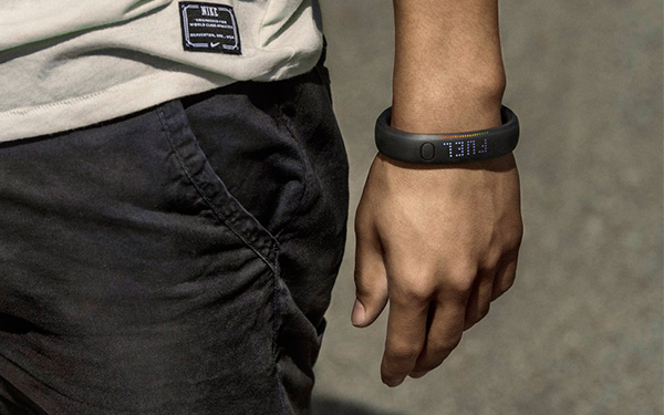 http://cdn.ifanr.cn/wp-content/uploads/2014/04/Nike-Fuelband-SE.jpg