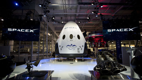 SpaceX Ƴڶ̫մԱ