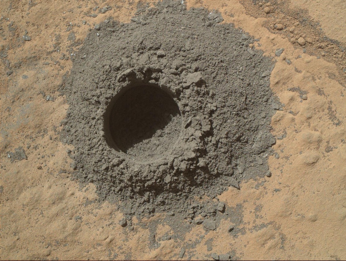 Mars-Drill-Hole