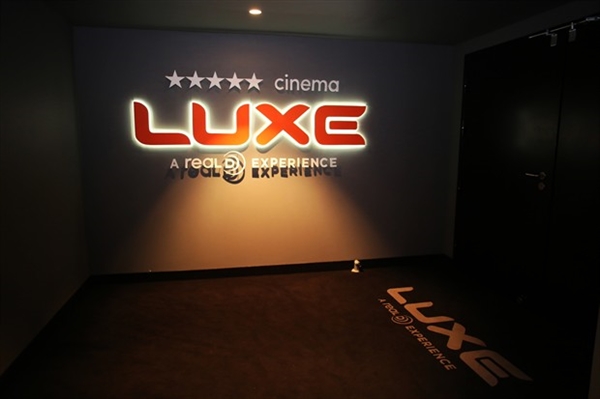 IMAX жˣLUXE Ļ
