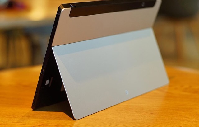 ǰ Google ԱؼϮ Surface豸ۡ