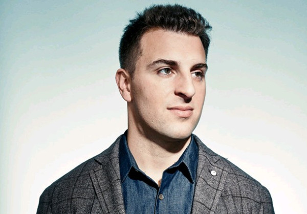 ͼƬ6—Brian Chesky