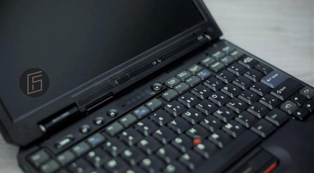 1992  10 £һ̨ ThinkPad——700C ͼƬԴ磩