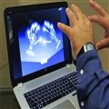 һ̨ Leap Motion ıʼǱ